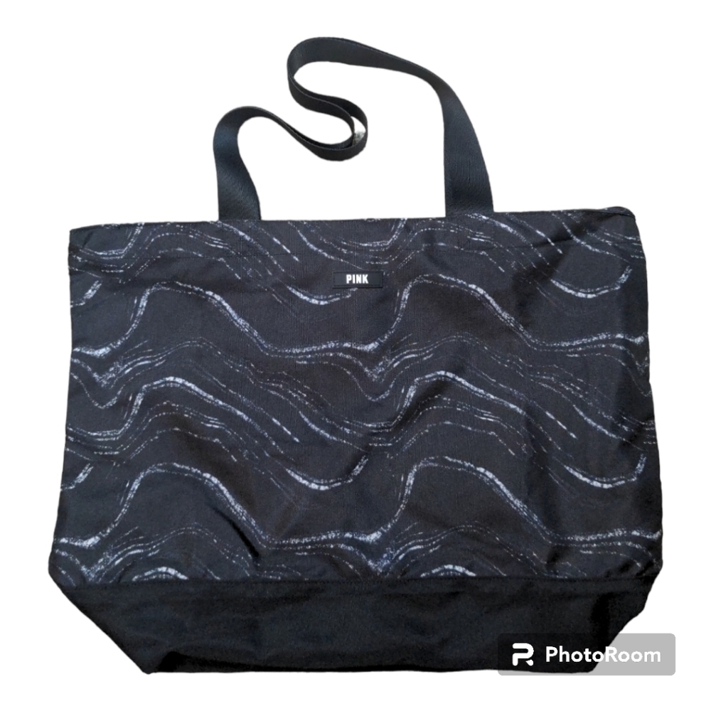 🖤Victoria's Secret Black & White Wave Design Nylon Travel Book Bag Zipper Top